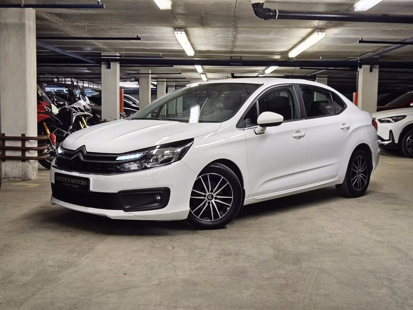 Citroen C4 фото 3