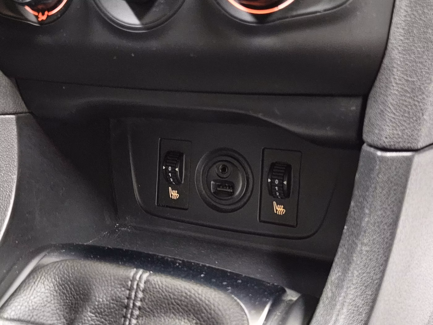 Citroen C4 фото 16