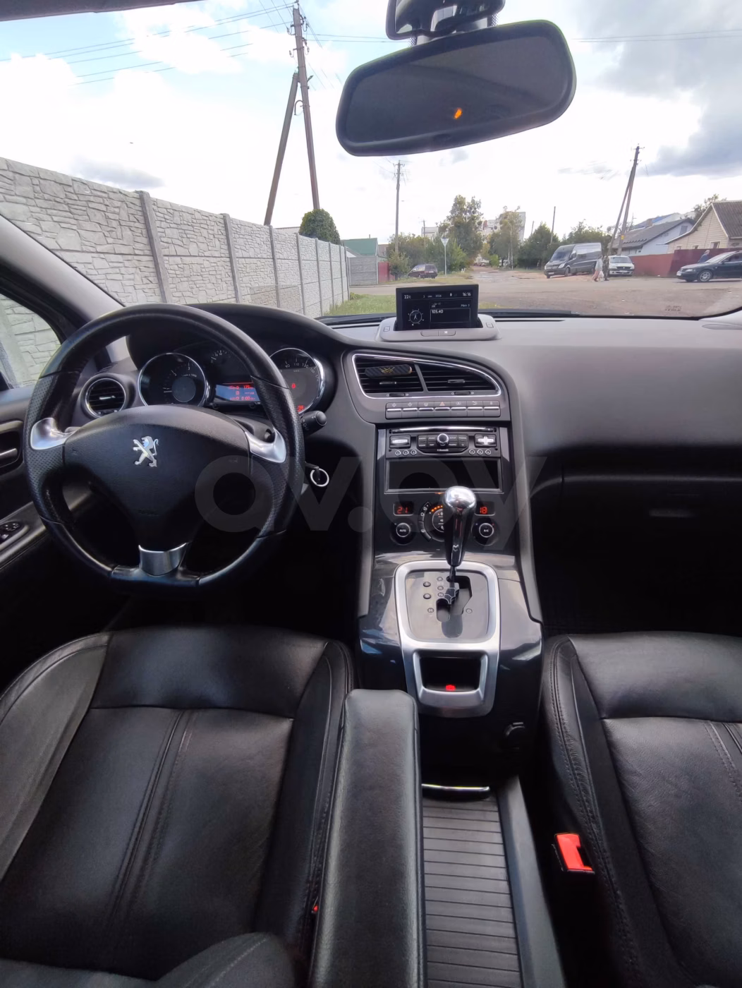 Peugeot 5008 фото 7