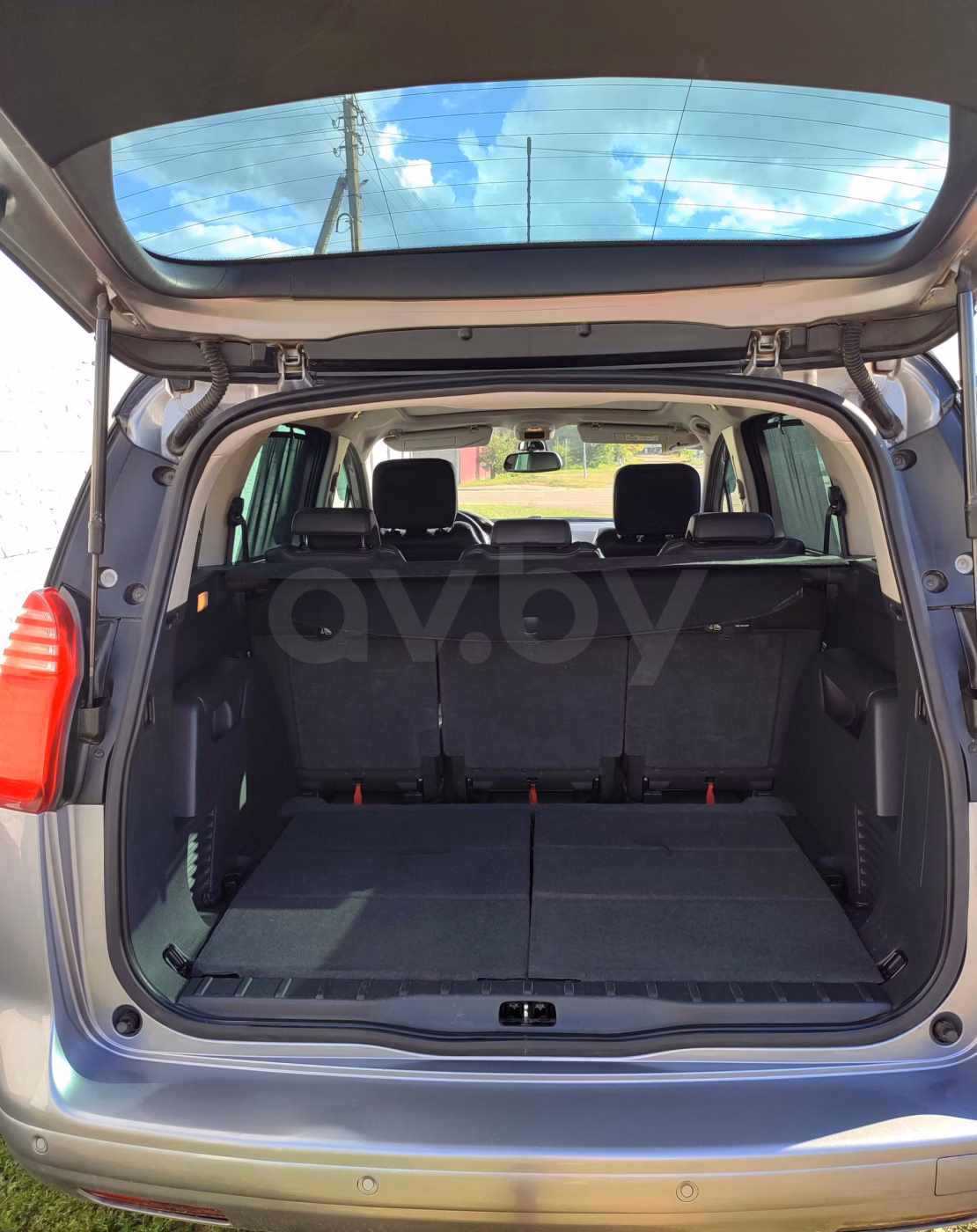 Peugeot 5008 фото 5