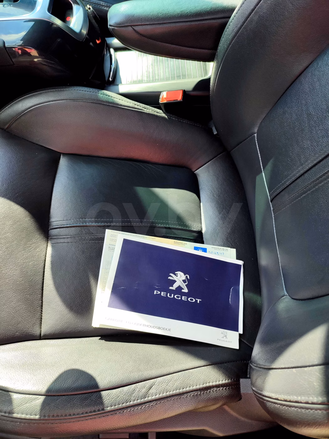 Peugeot 5008 фото 15