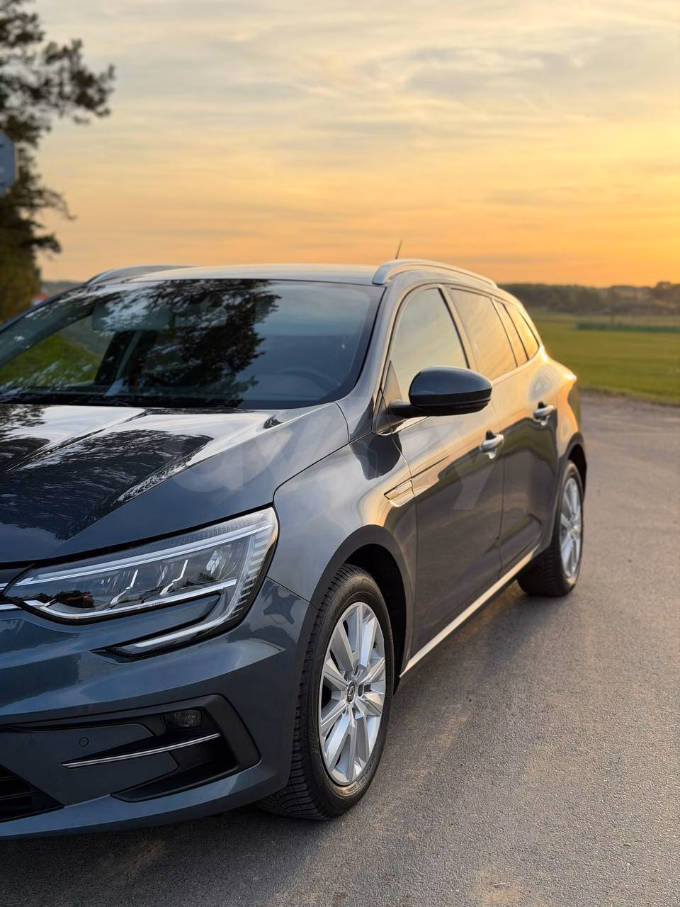 Renault Megane фото 2