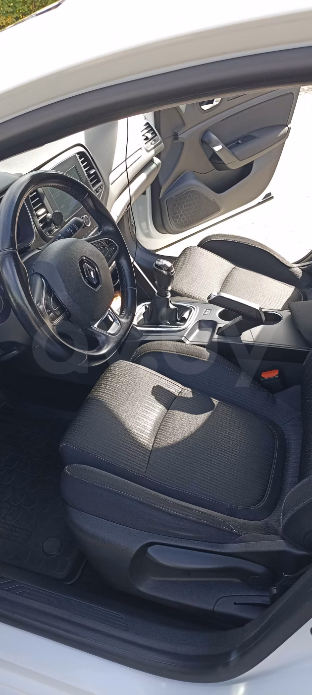 Renault Megane фото 22