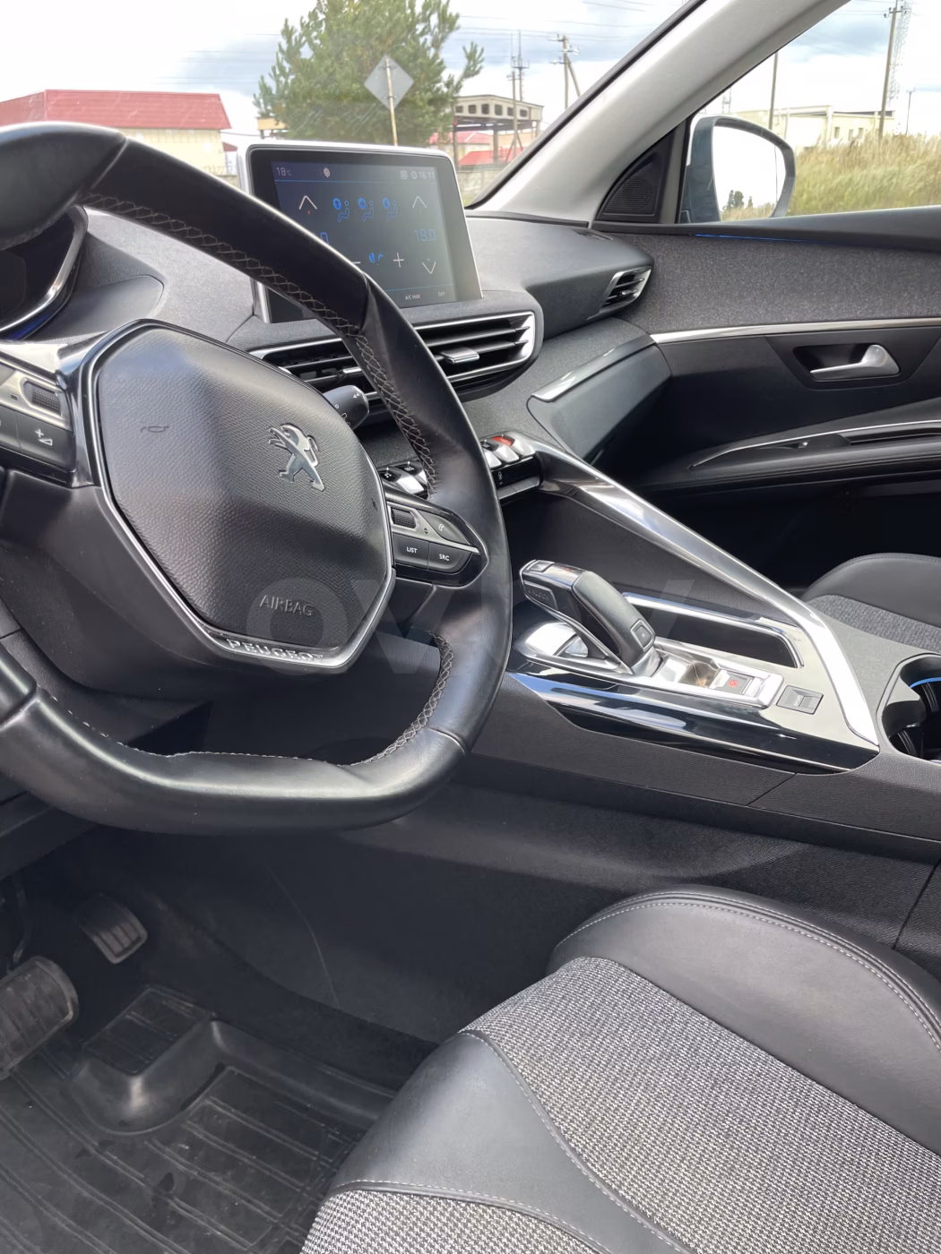 Peugeot 3008 фото 7
