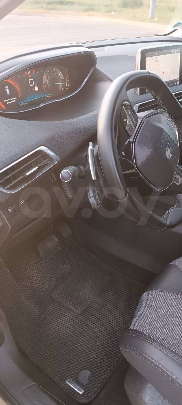 Peugeot 3008 фото 10