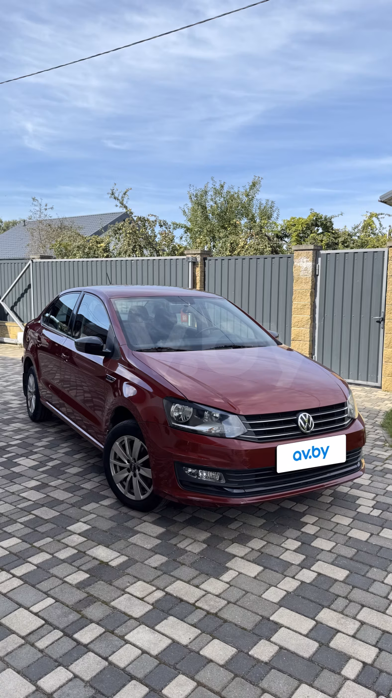 Volkswagen Polo Sedan