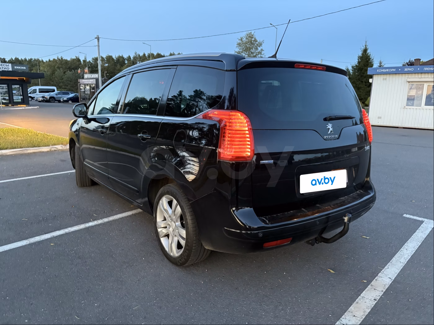 Peugeot 5008 фото 6