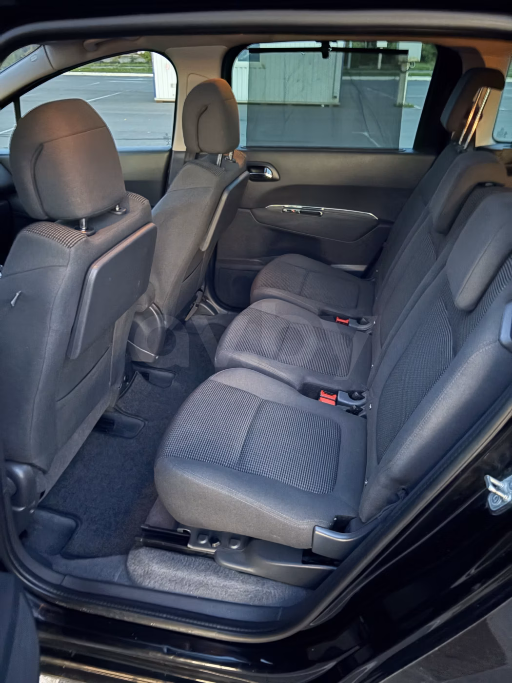 Peugeot 5008 фото 13