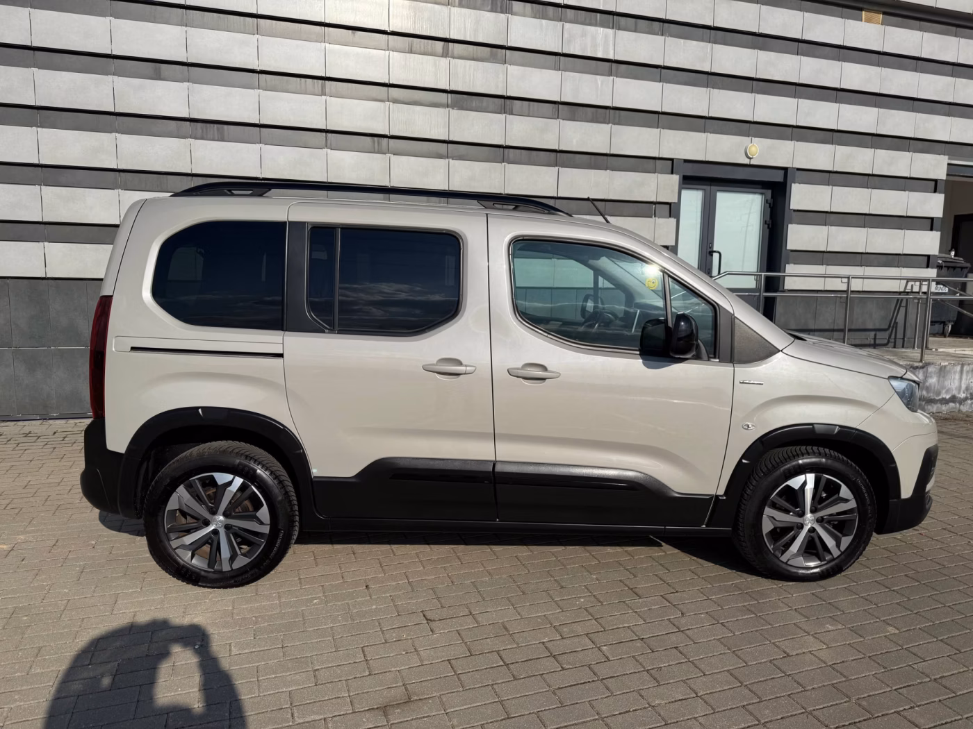 Peugeot Rifter фото 6