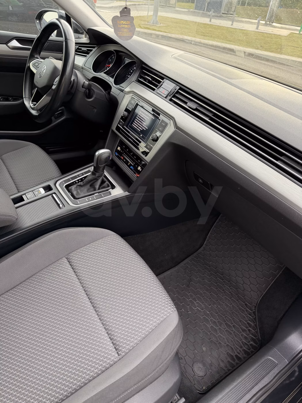 Volkswagen Passat фото 17