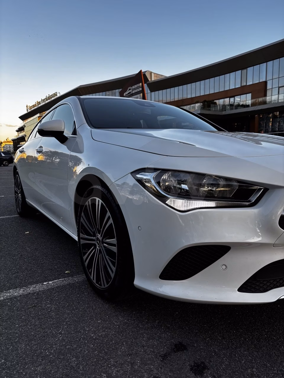Mercedes-Benz CLA фото 8