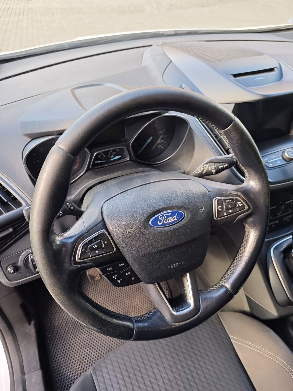 Ford C-MAX фото 5
