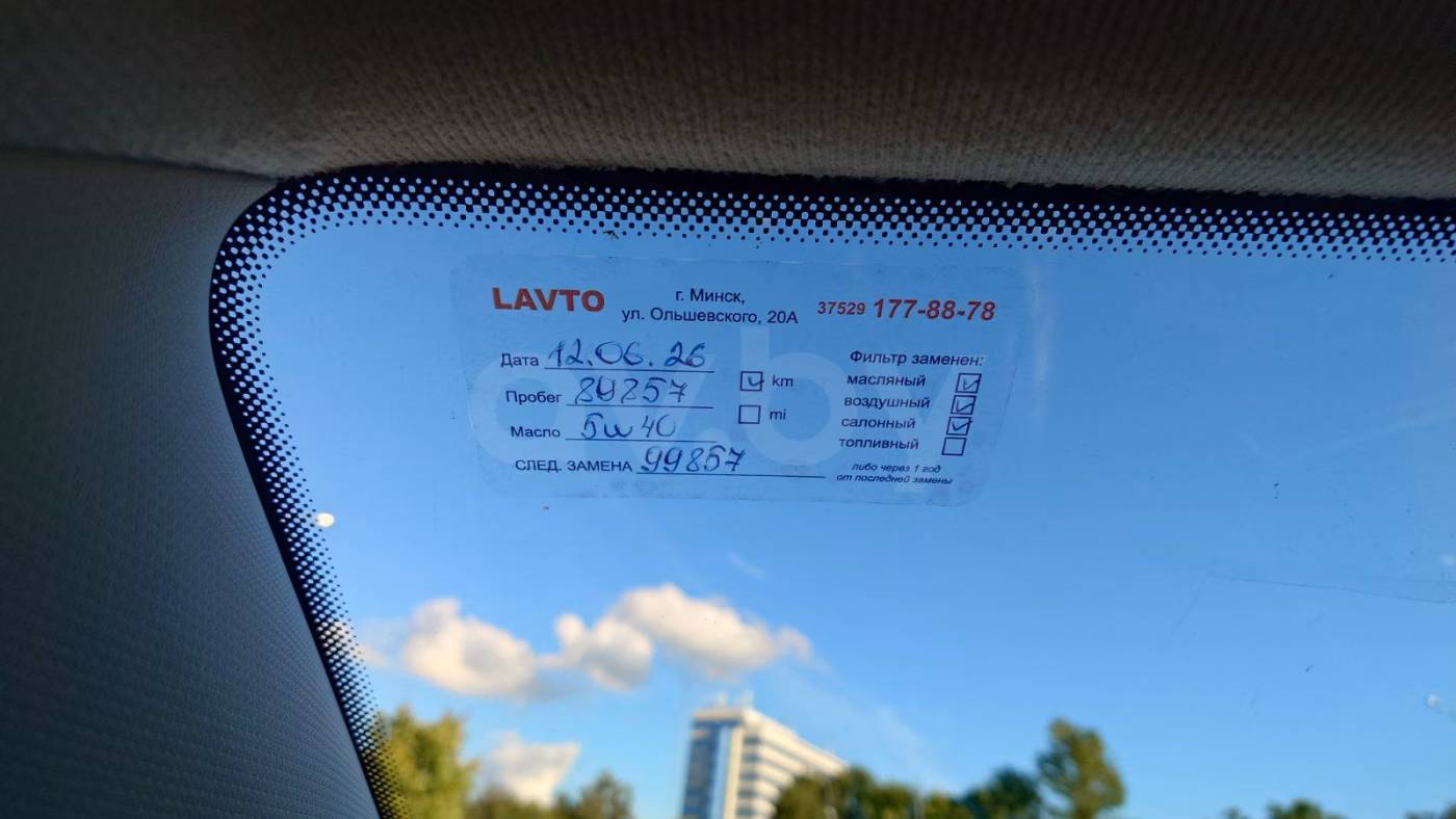 Volkswagen Polo Sedan фото 27