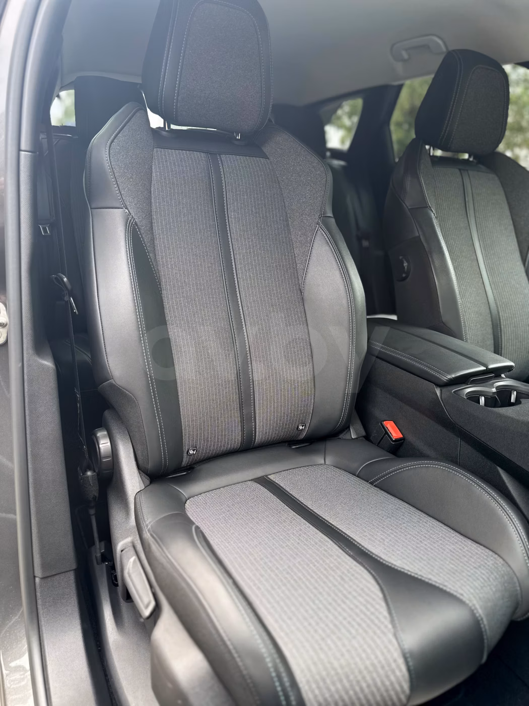 Peugeot 3008 фото 15