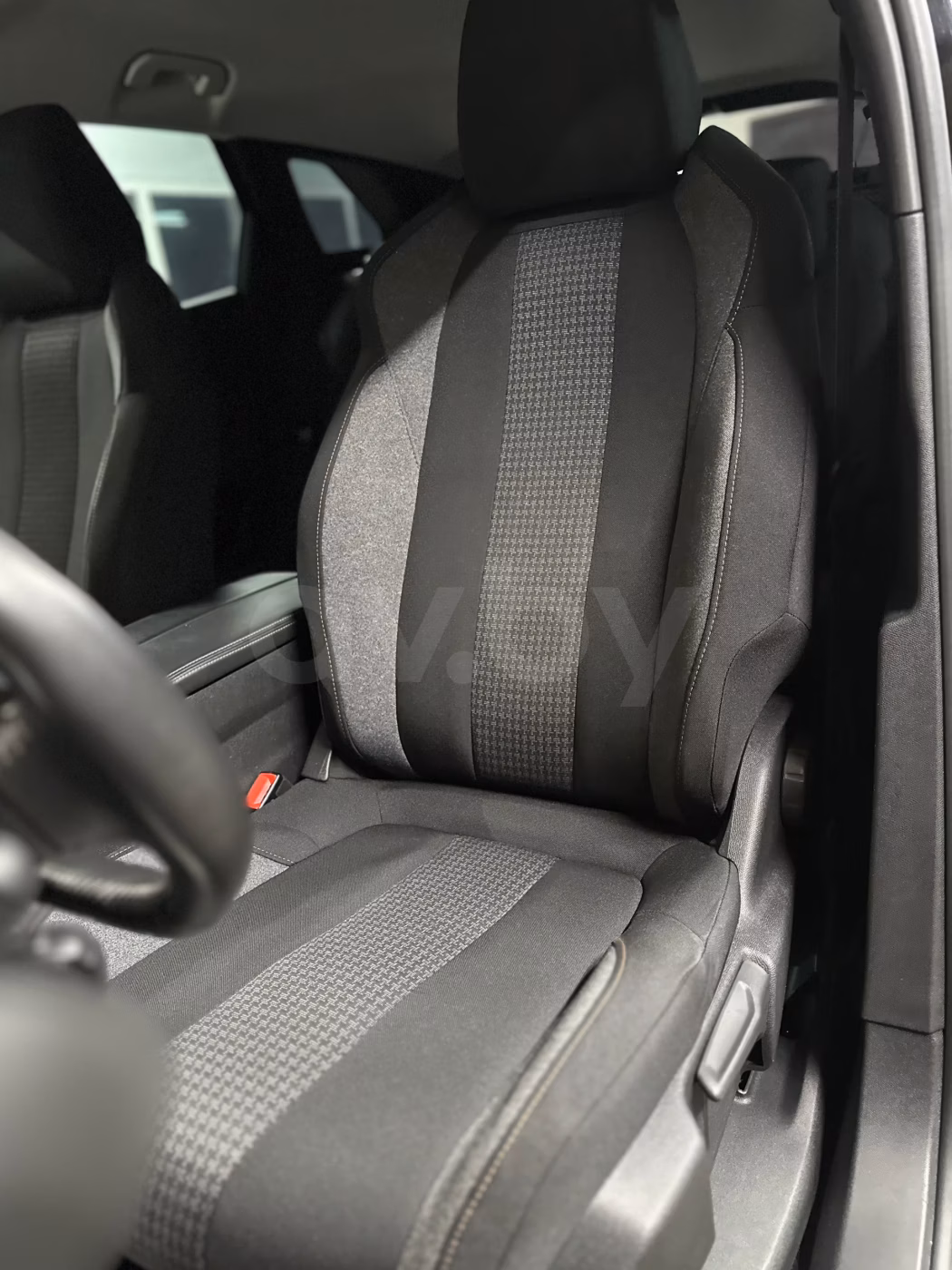 Peugeot 3008 фото 10