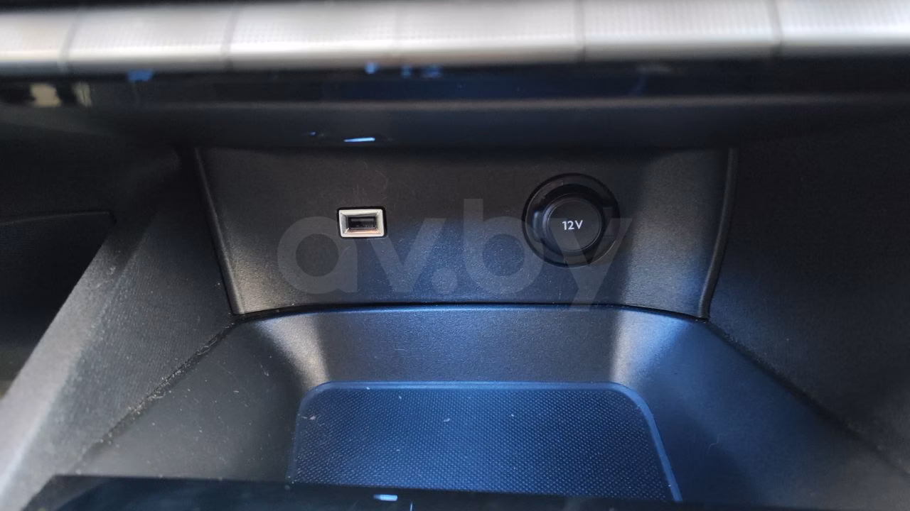 Peugeot 5008 фото 12