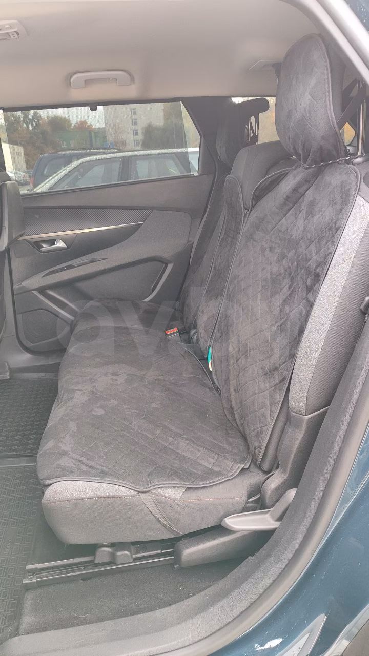 Peugeot 5008 фото 16