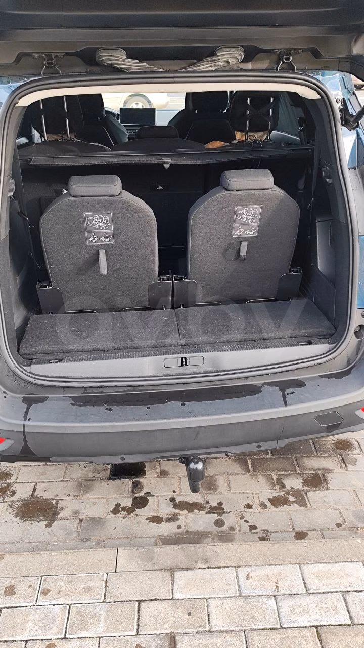 Peugeot 5008 фото 18