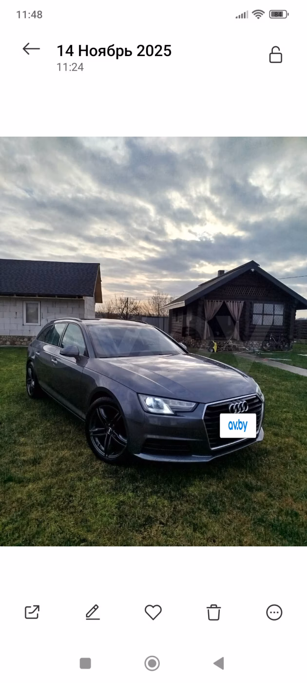 Audi A4 фото 5