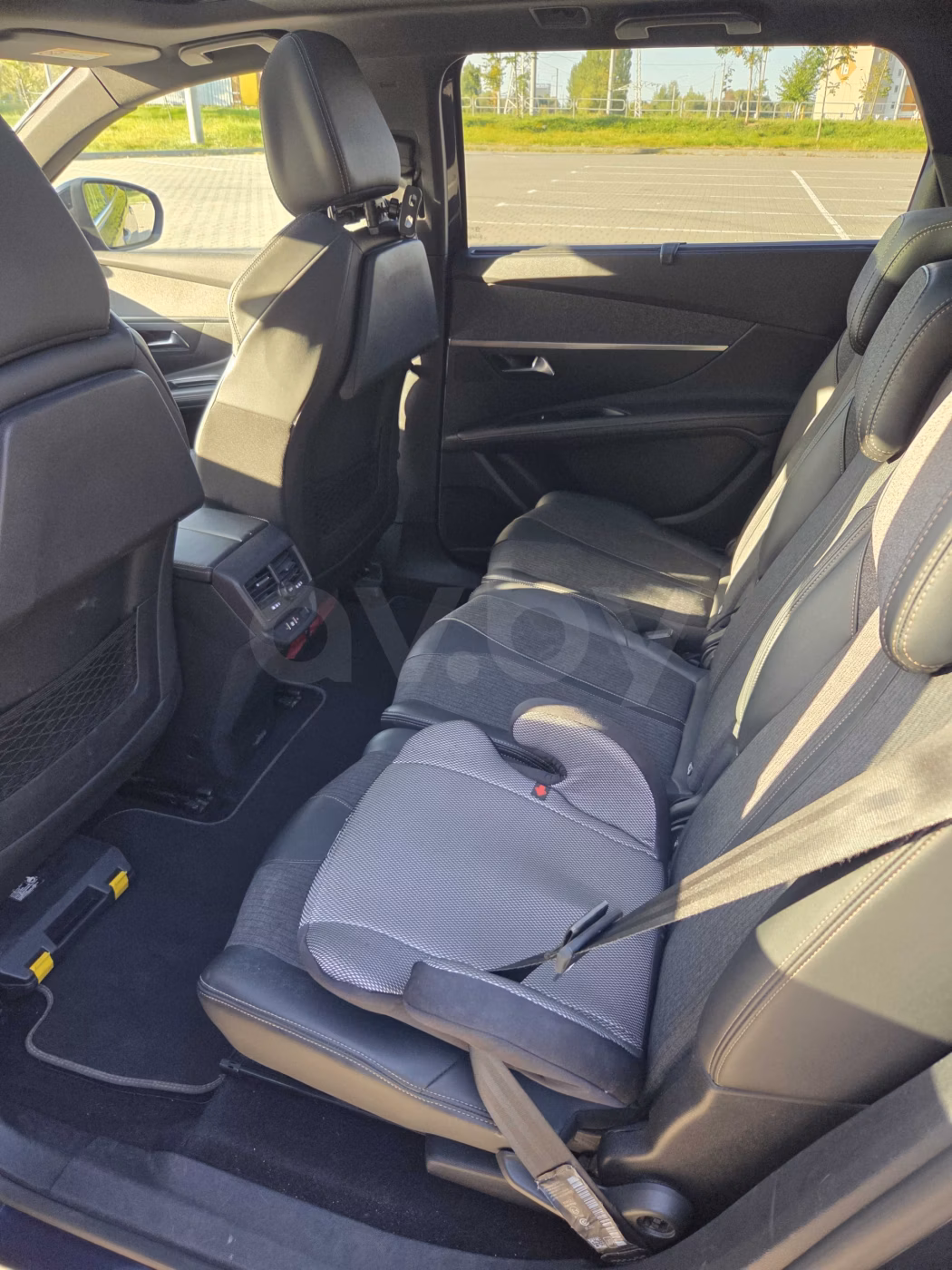 Peugeot 5008 фото 16