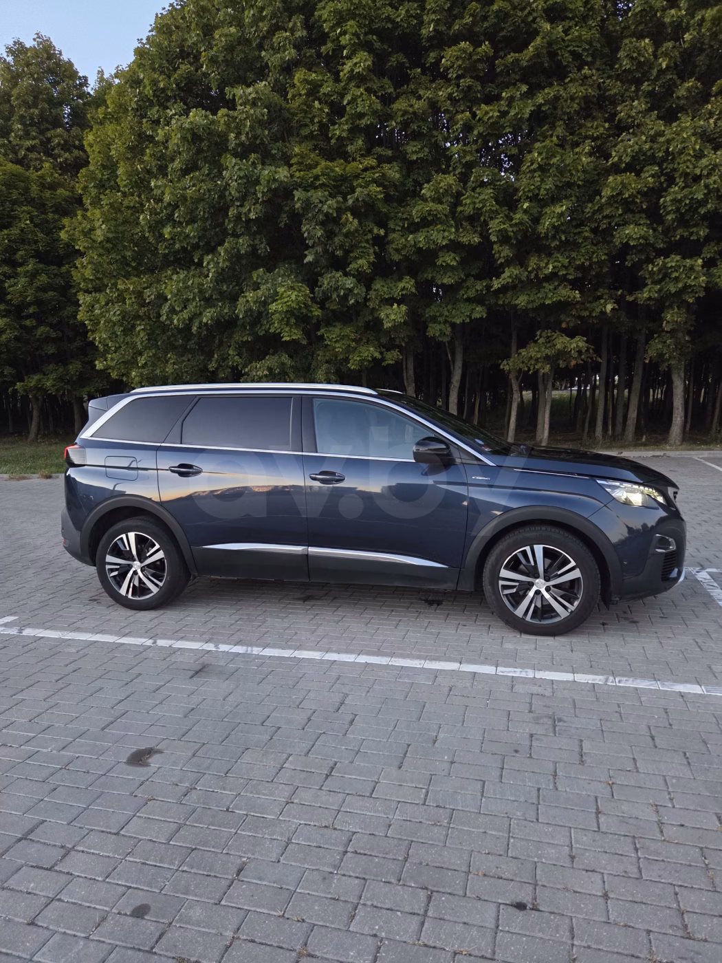 Peugeot 5008 фото 6