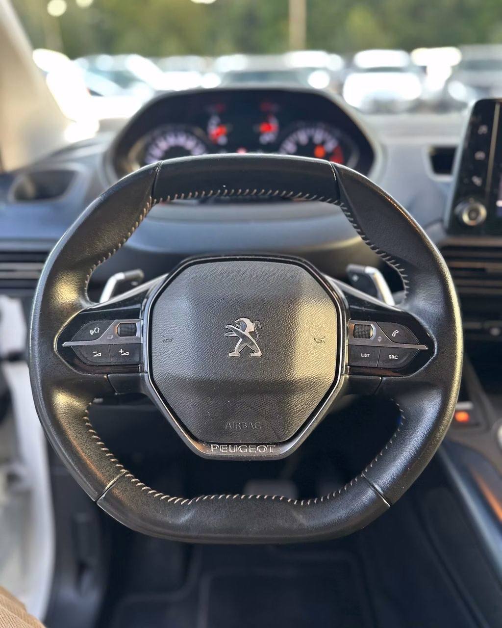 Peugeot Rifter фото 13