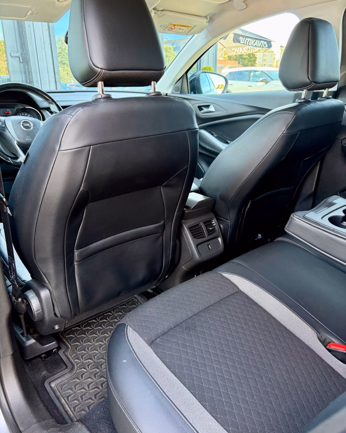Opel Grandland X фото 14