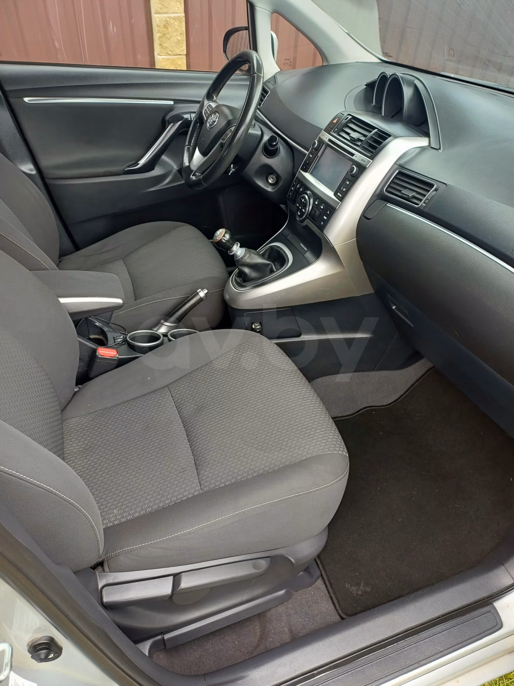 Toyota Verso фото 3