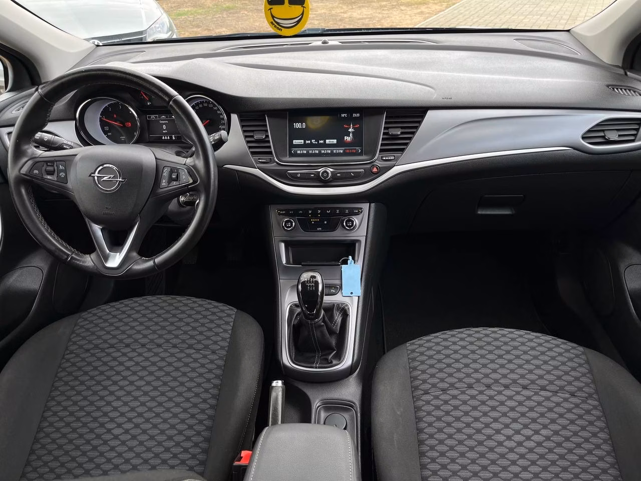 Opel Astra фото 11
