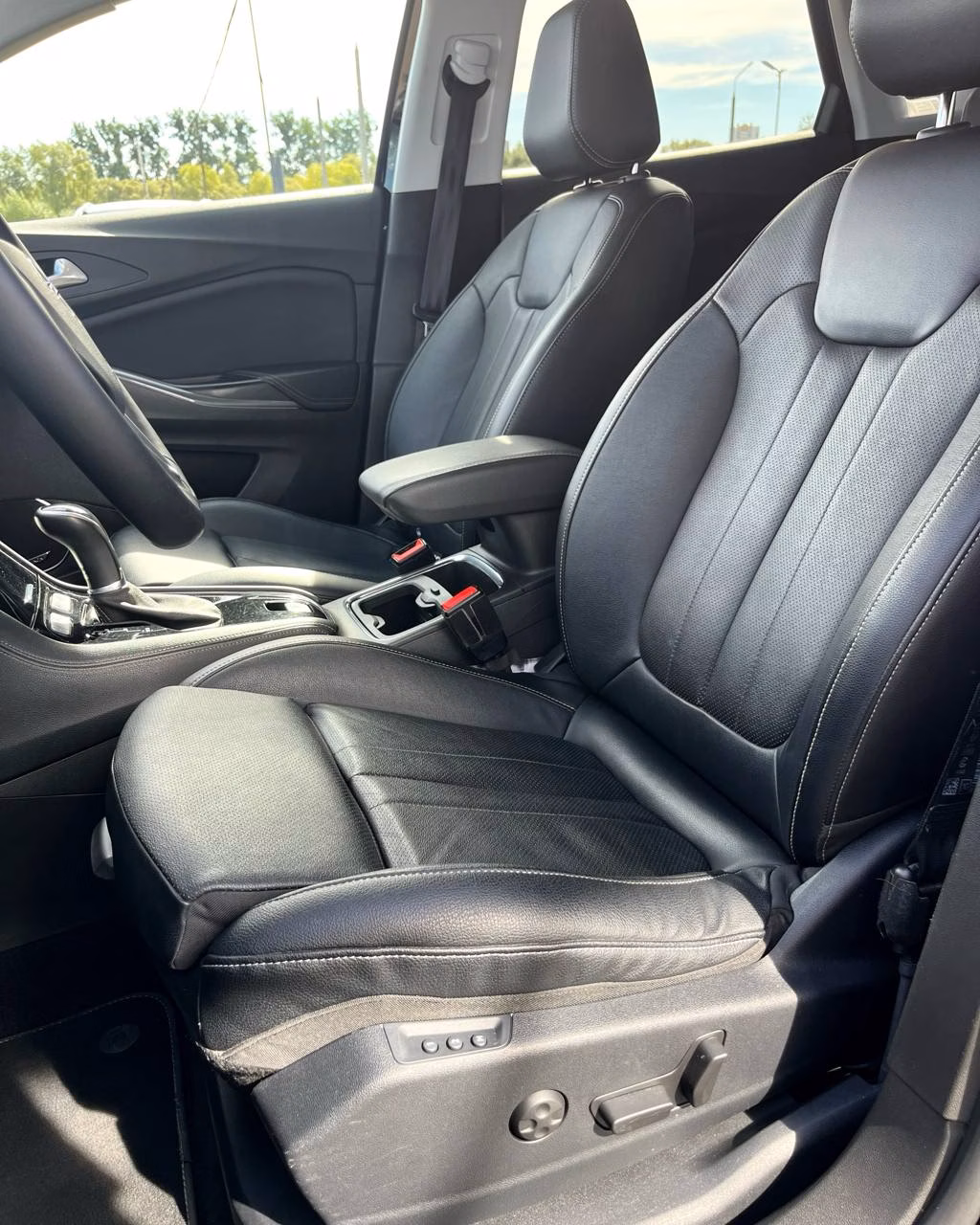 Opel Grandland X фото 12