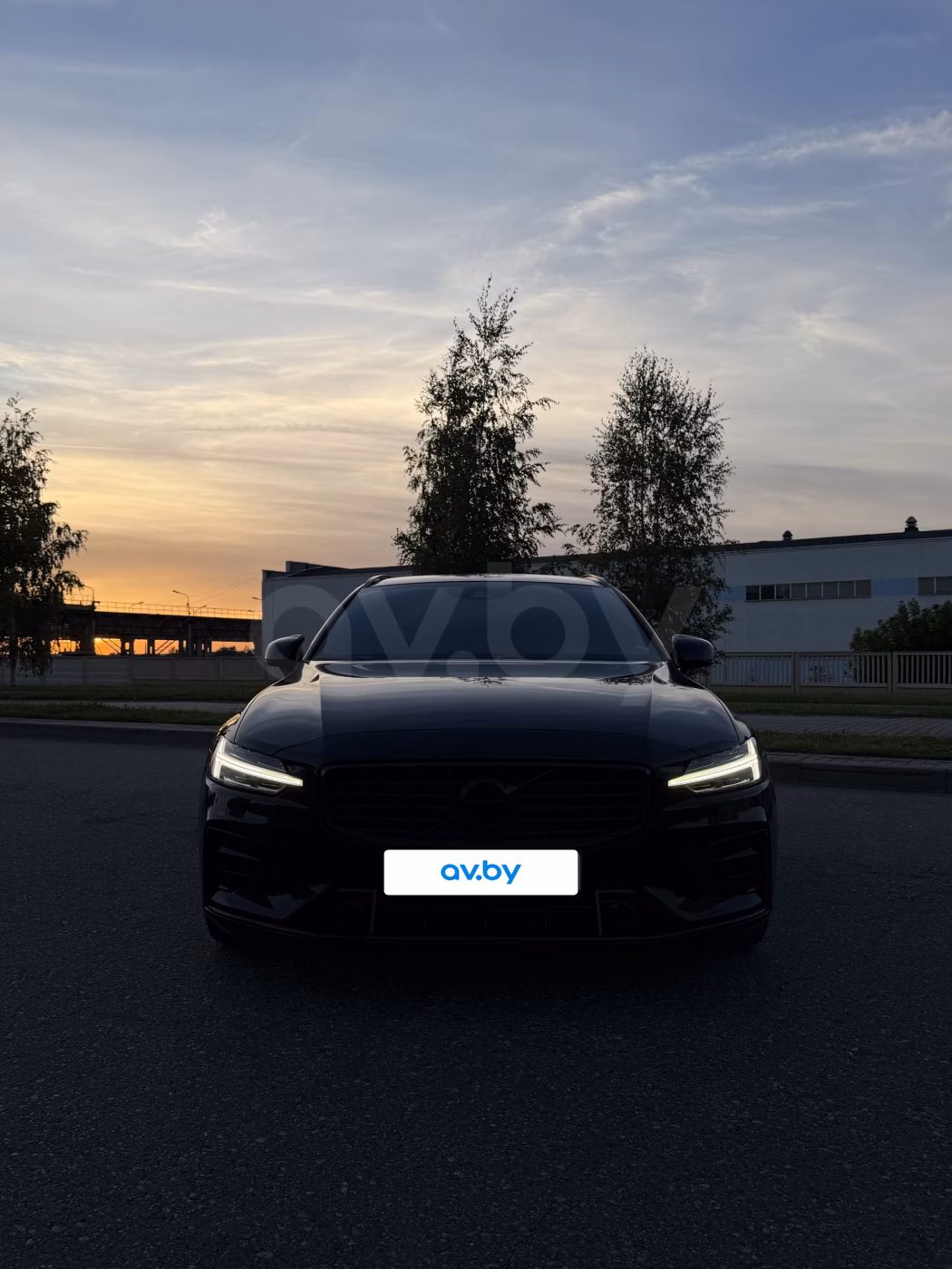 Volvo V60 фото 3