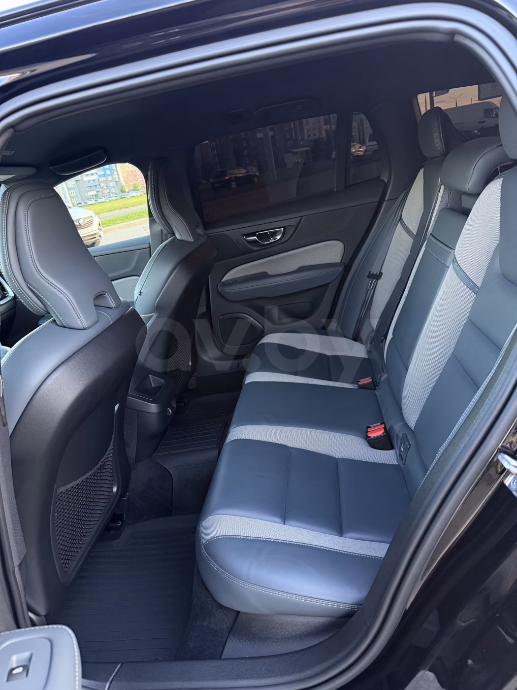 Volvo V60 фото 20