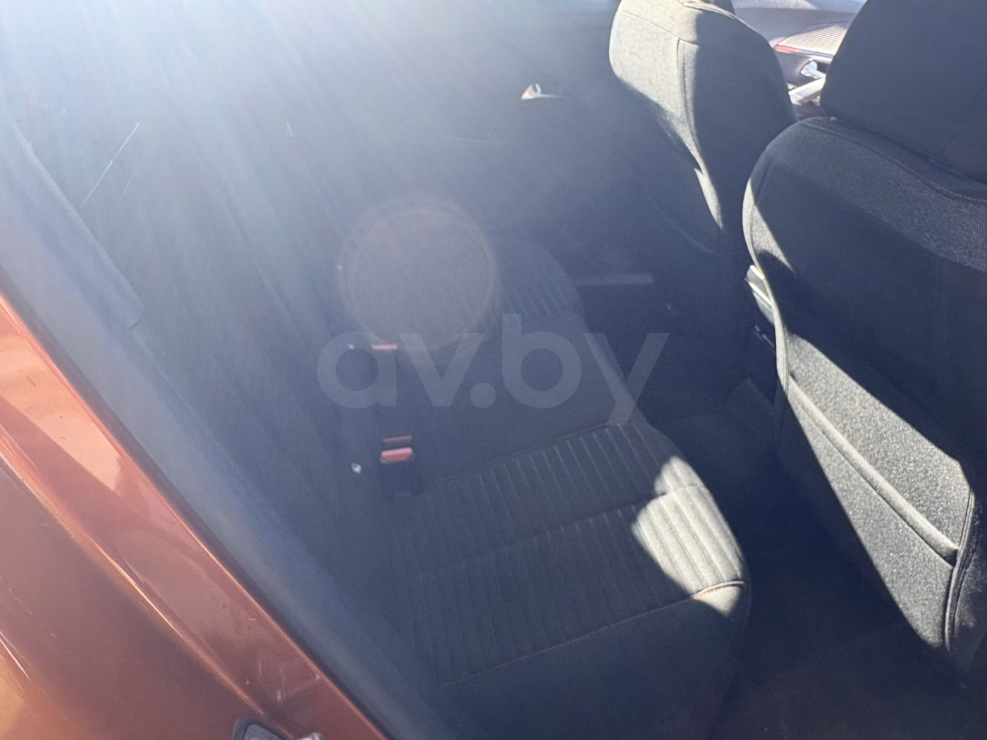 Peugeot 2008 фото 13