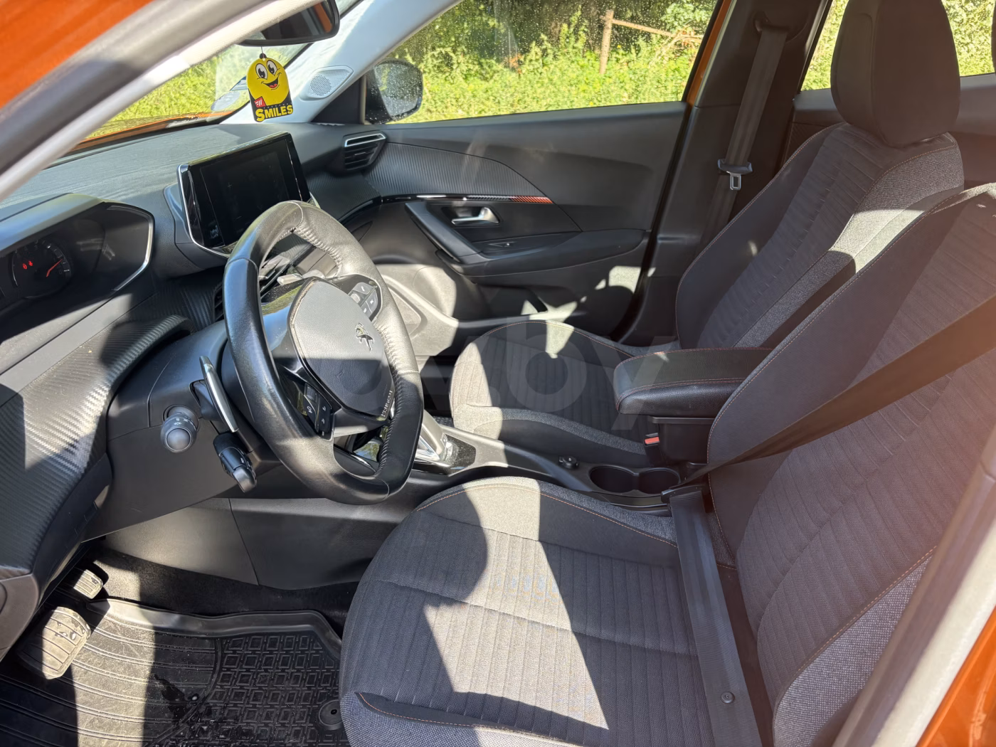 Peugeot 2008 фото 10