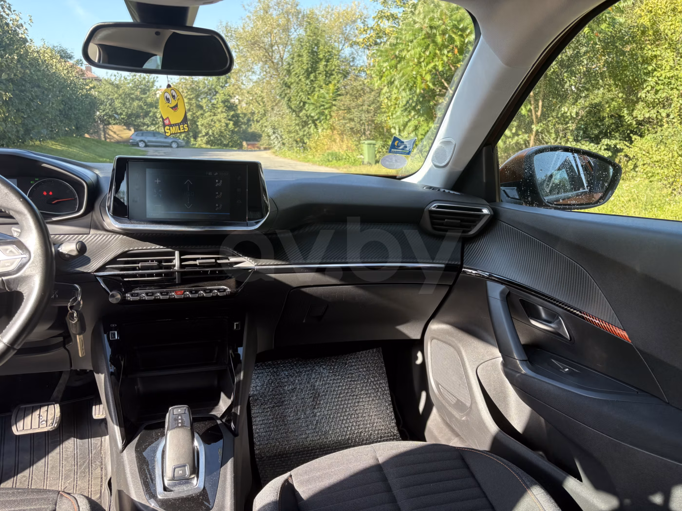 Peugeot 2008 фото 17