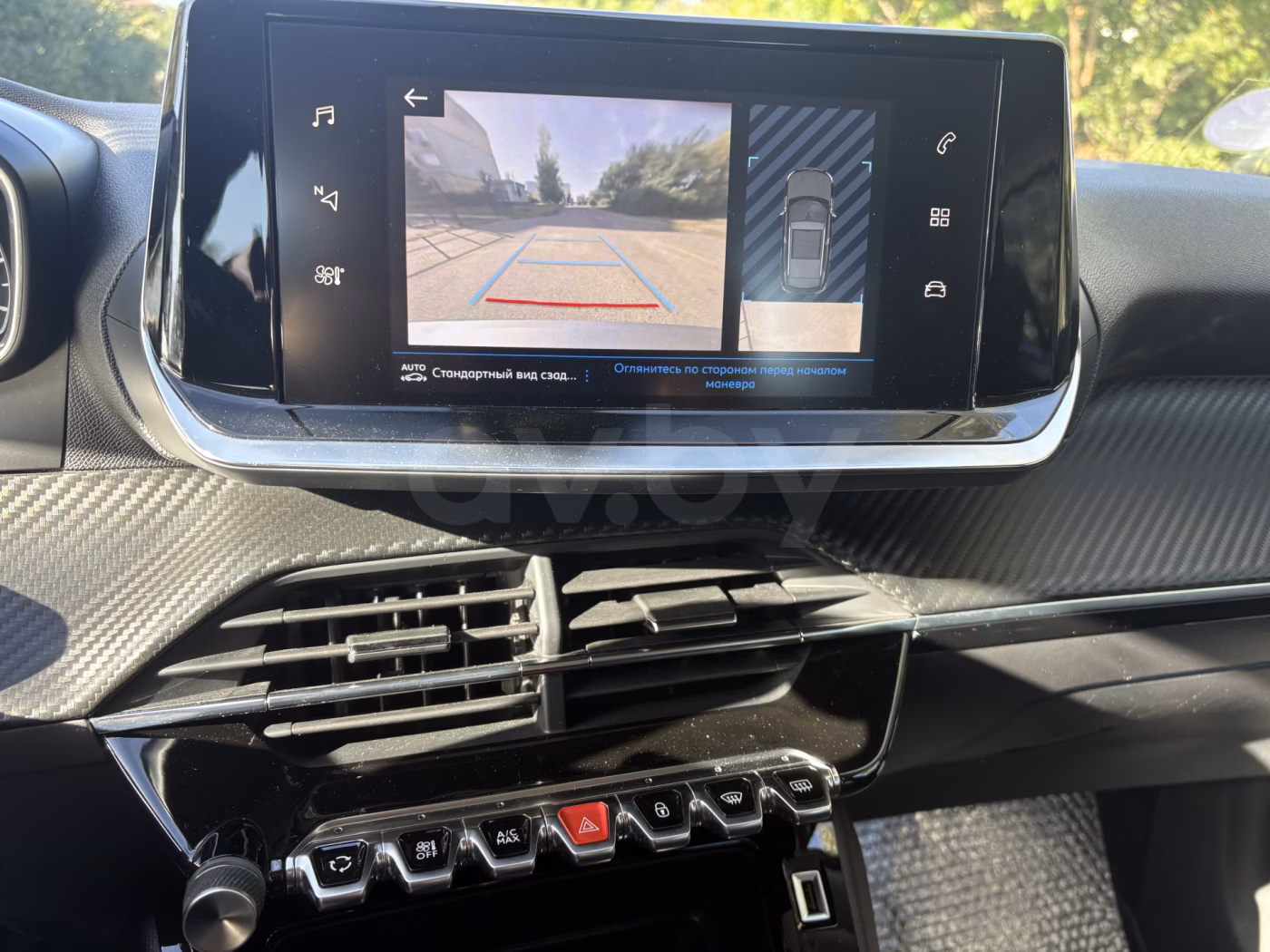 Peugeot 2008 фото 21