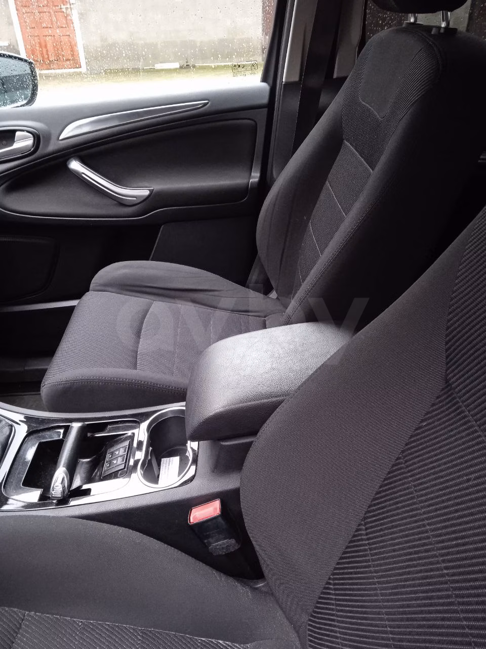 Ford Galaxy фото 6