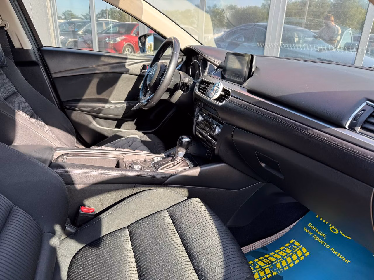 Mazda 6 фото 17