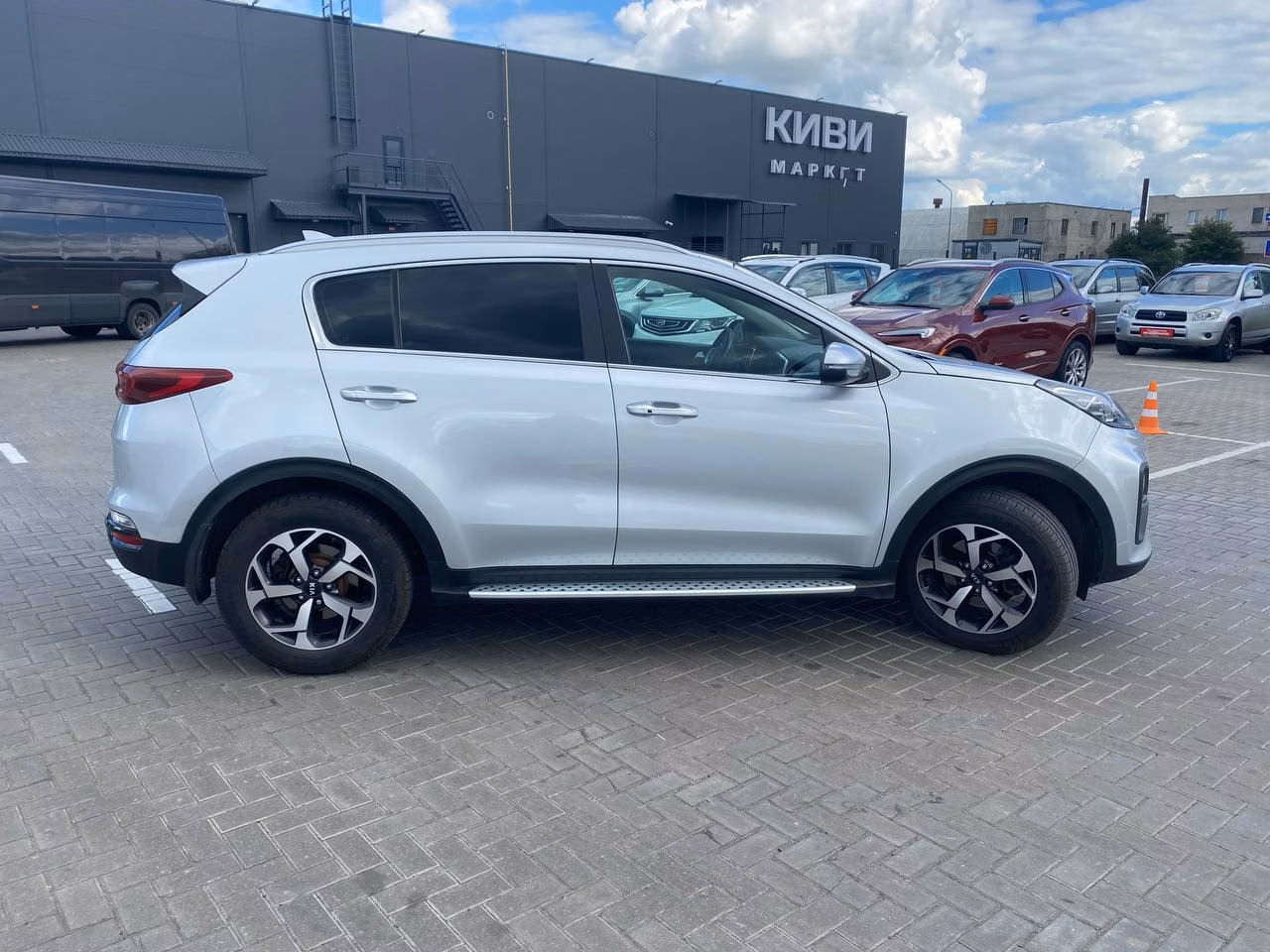 Kia Sportage фото 5