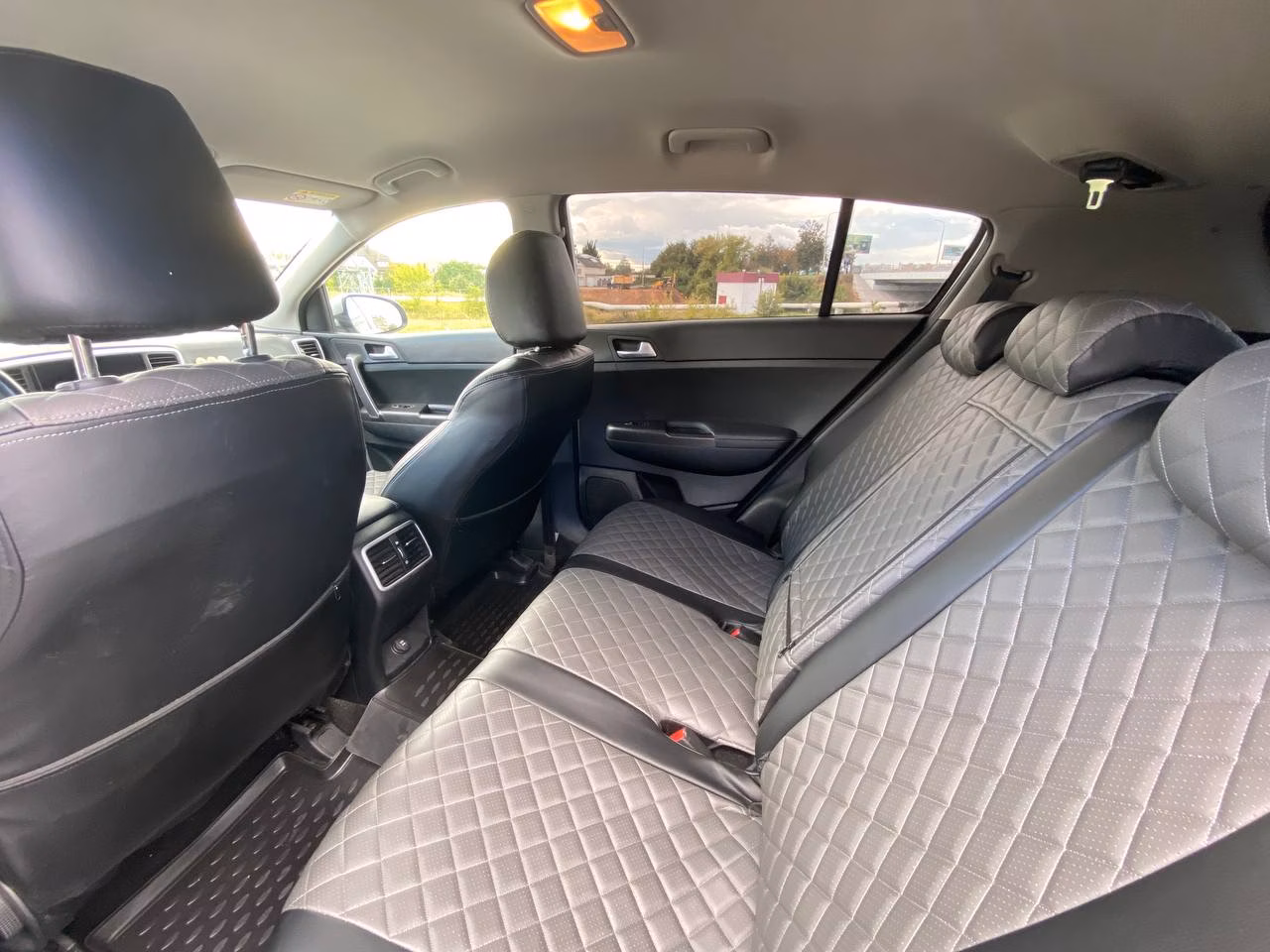 Kia Sportage фото 12