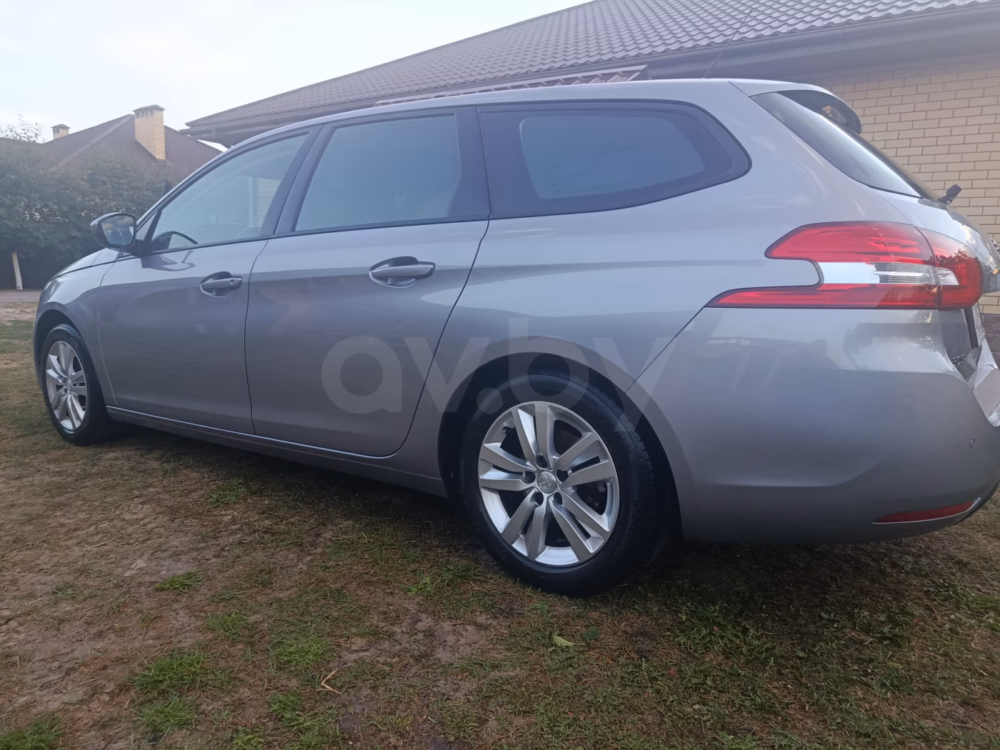Peugeot 308 фото 8