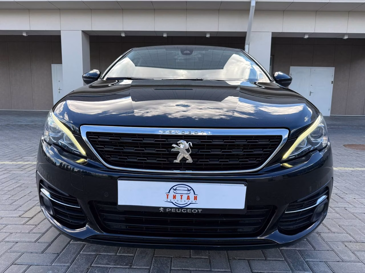 Peugeot 308 фото 12
