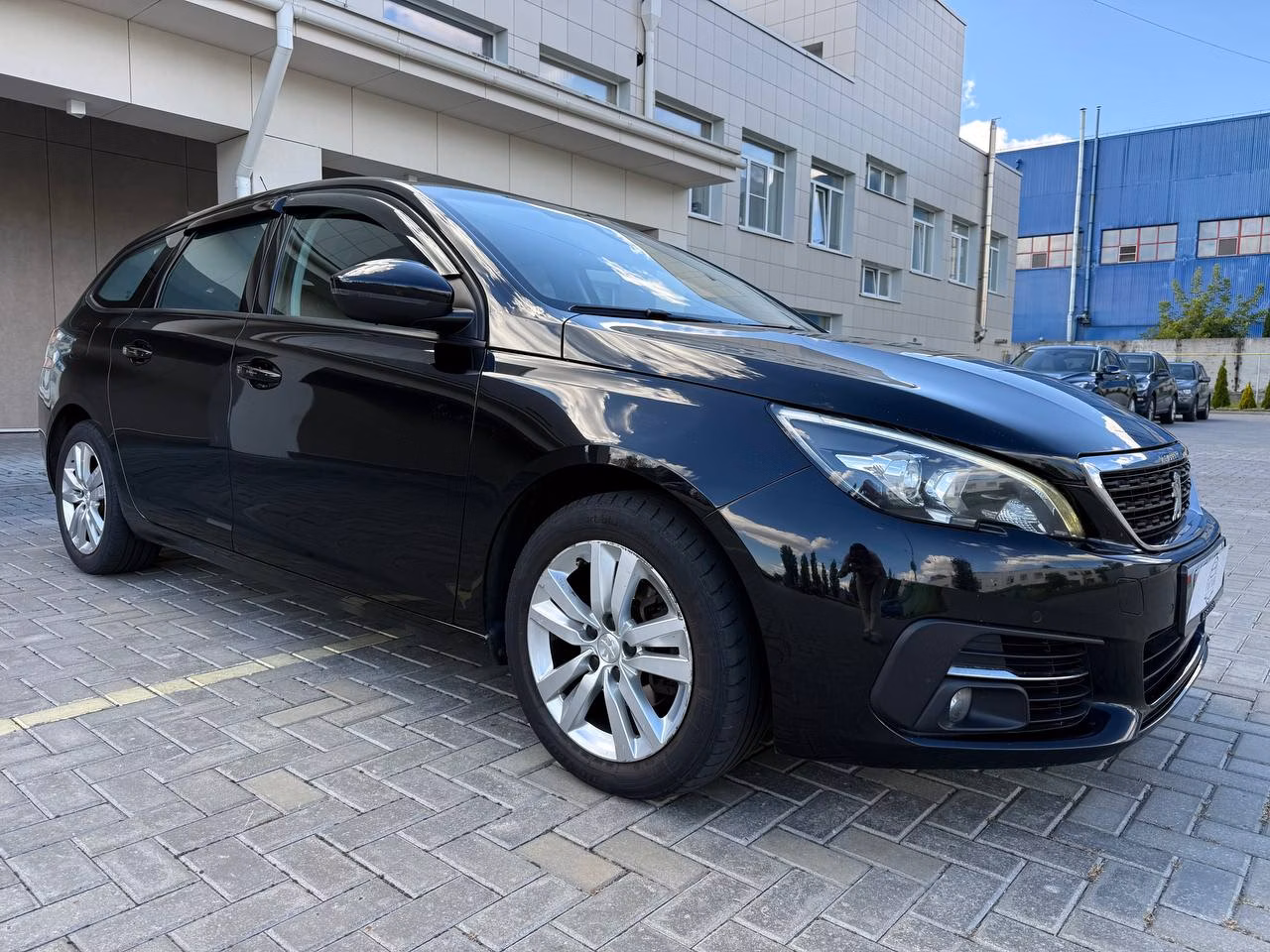 Peugeot 308 фото 10