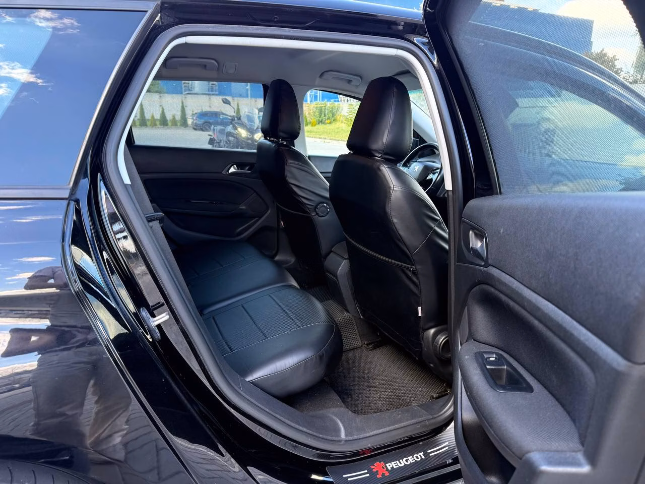Peugeot 308 фото 21