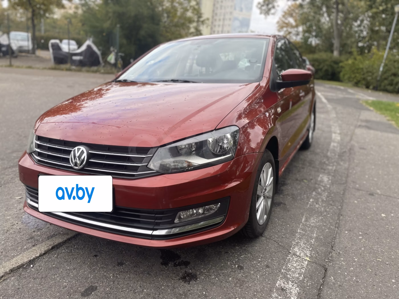 Volkswagen Polo Sedan фото 9