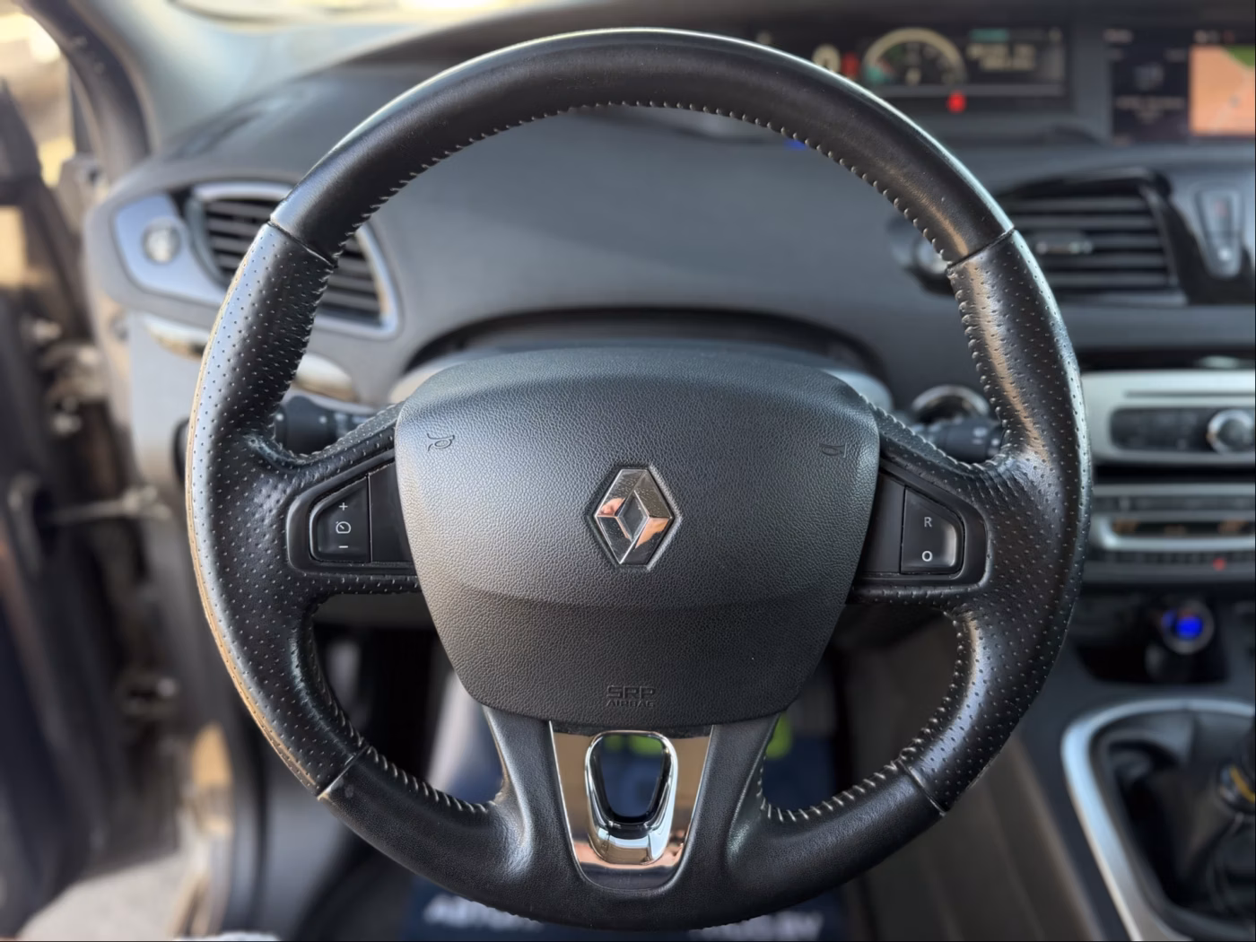 Renault Grand Scenic фото 19