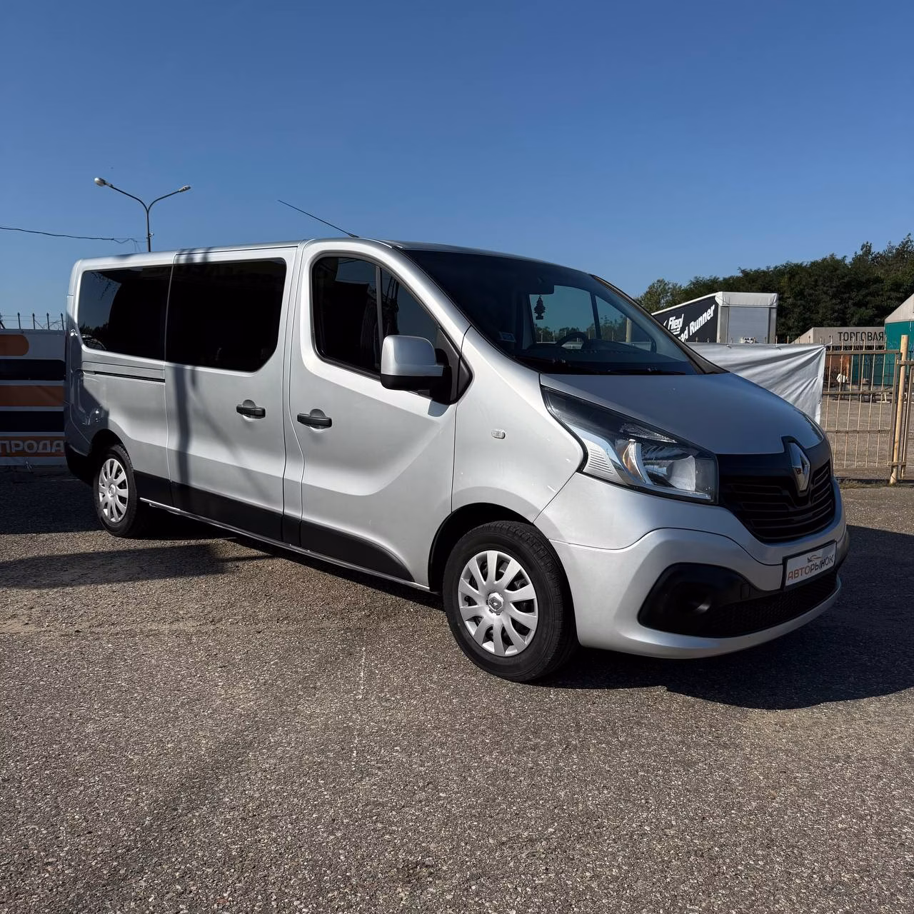 Renault Trafic фото 3