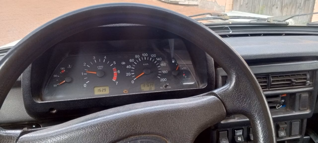 Lada (ВАЗ) 2121 Нива фото 5