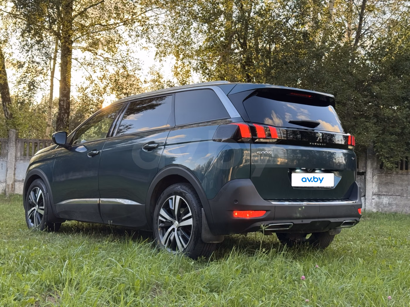 Peugeot 5008 фото 8