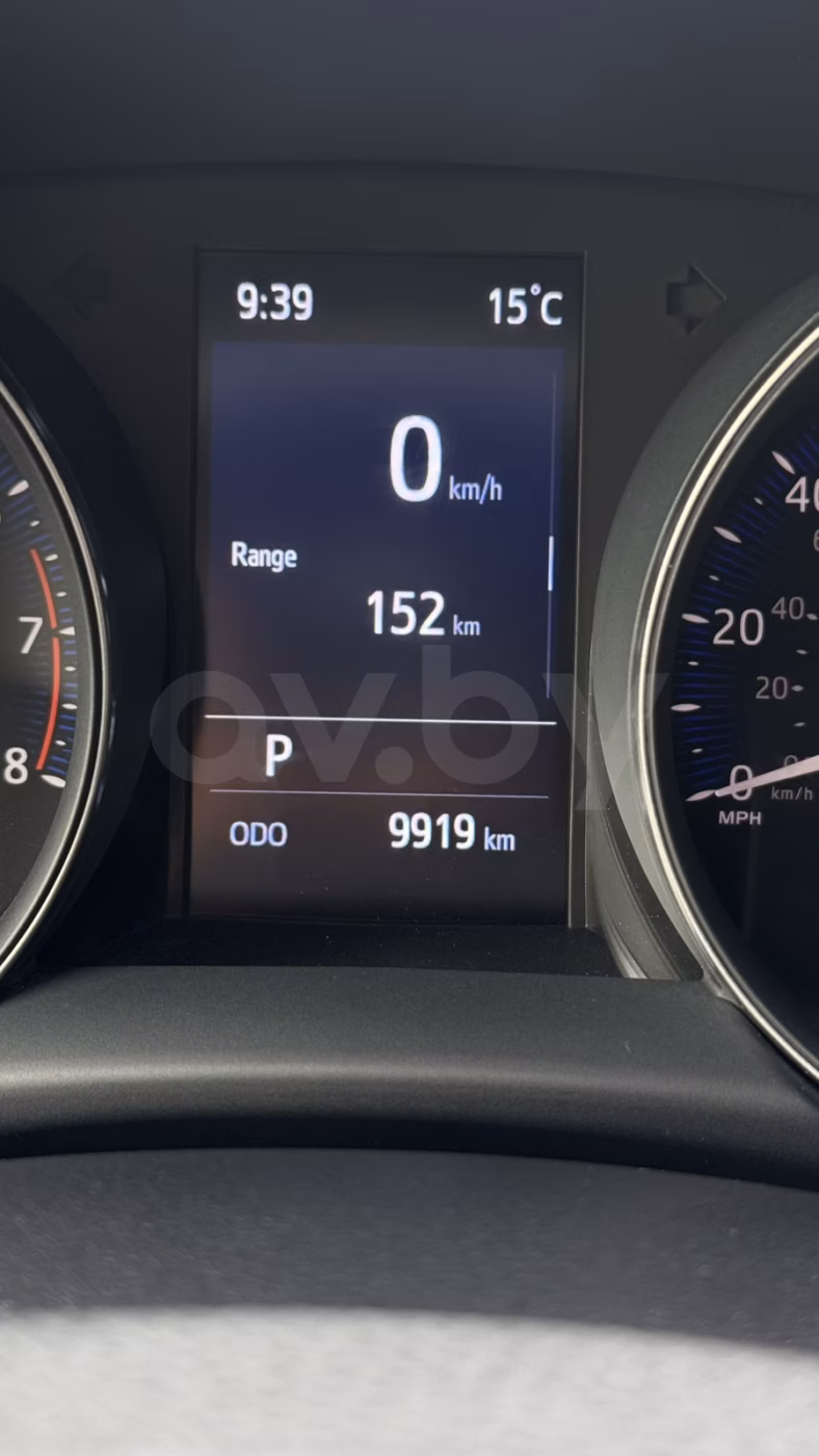Toyota C-HR фото 15